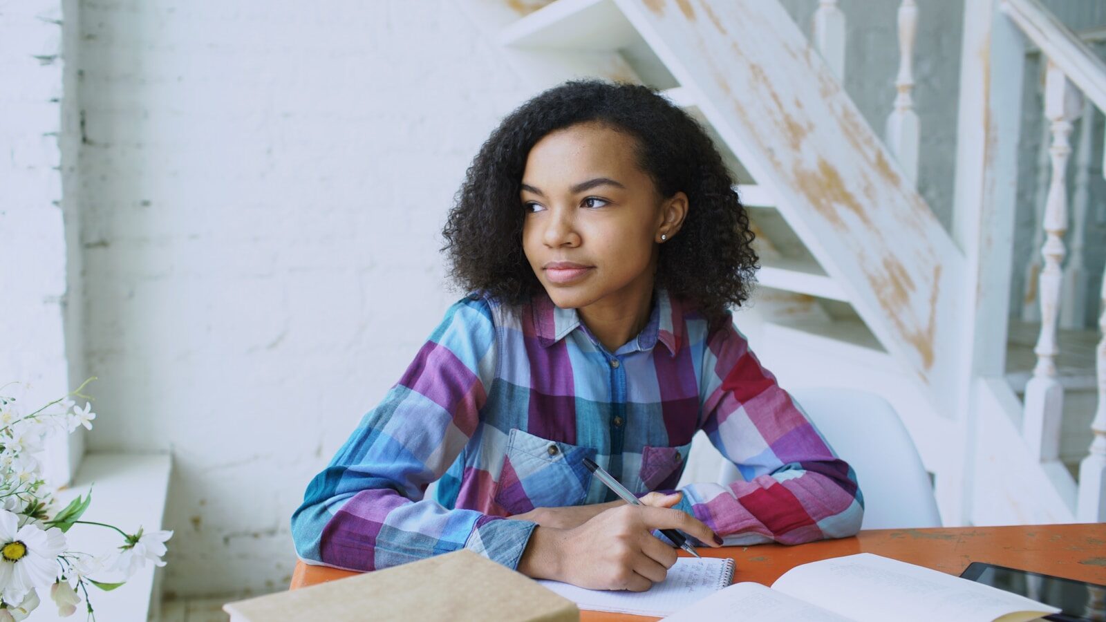 Your Parents’ Financial Advice Is Costing You Money — They Played a Different Game